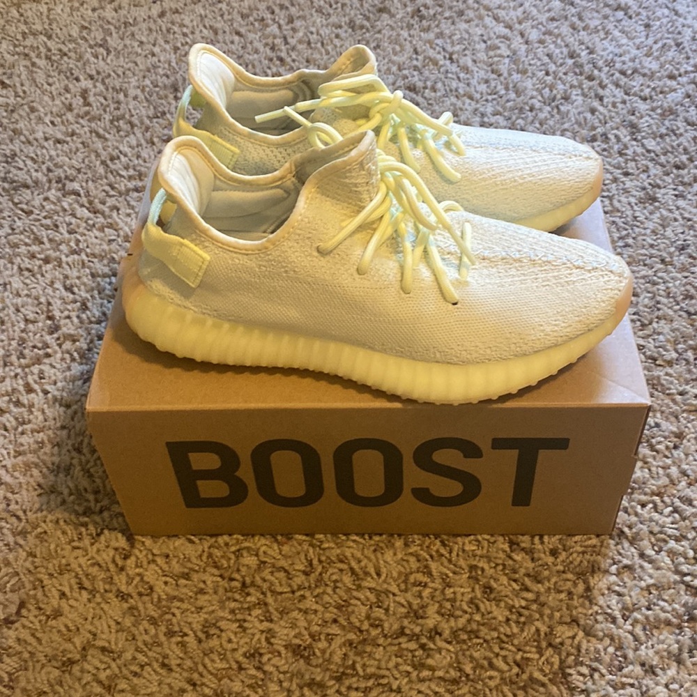 Yeezy 350 butters - Picture 3 of 4